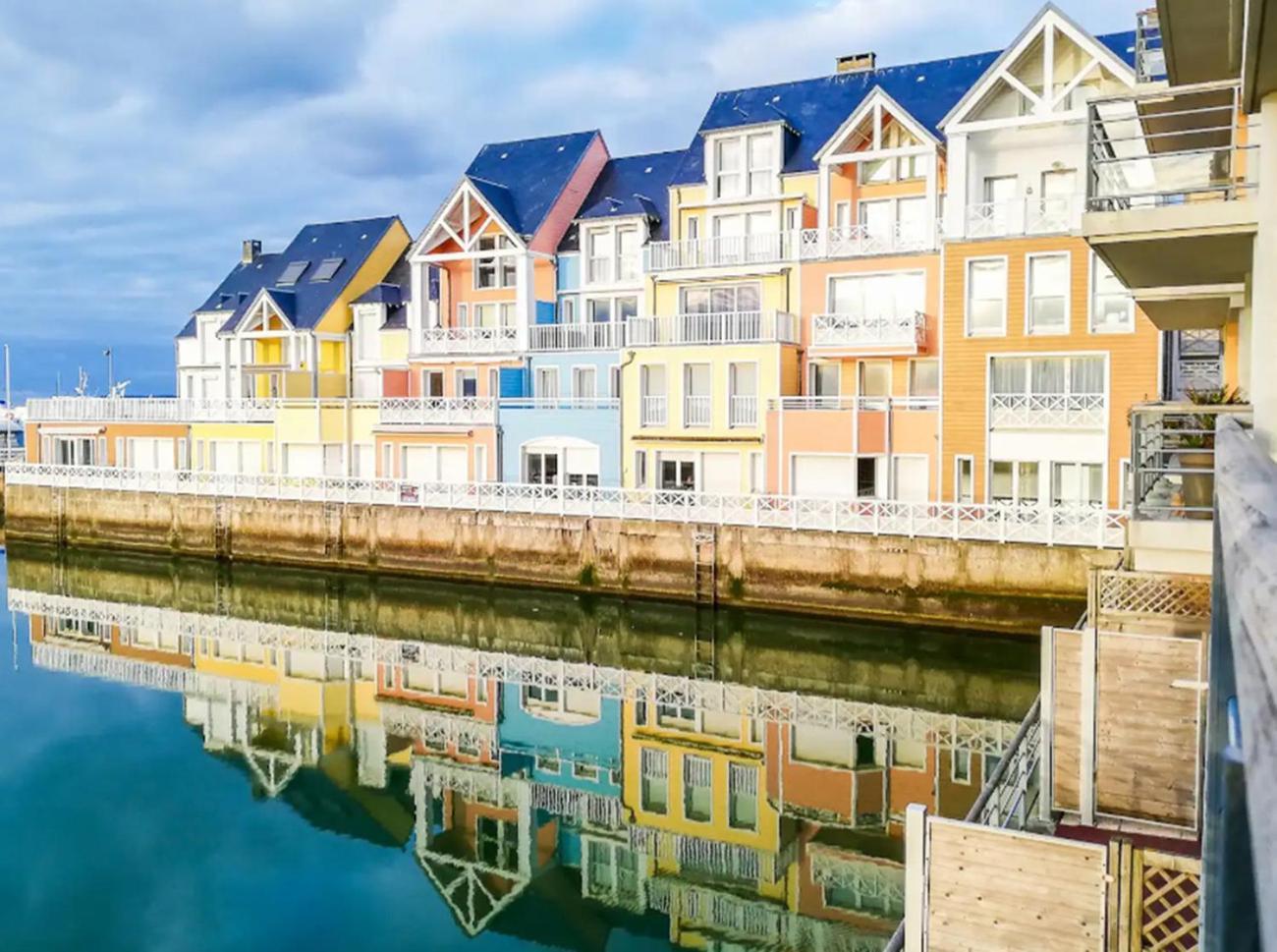 Appartement 45M2 - Proche Deauville - Vue Mer Bénerville-sur-Mer Eksteriør bilde